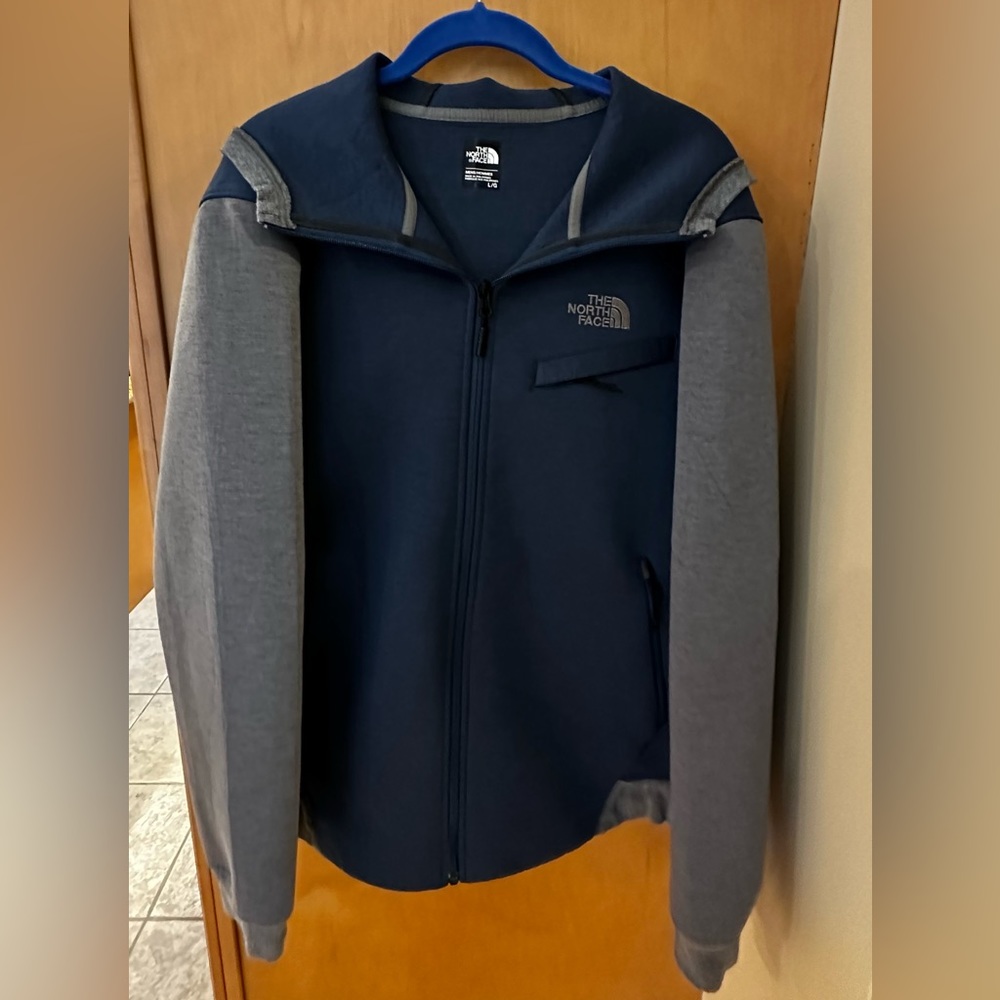 North Face Hooded Jacket / Mens Large